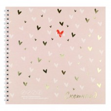Скетчбук 195*195 спираль 40 л, блок - белый офсет 100 г/м,СЕРДЕЧКИ НА БЕЖЕВОМ, тиснение фольгой Феникс